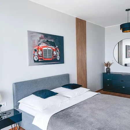 Up 34 Floor 克莱佩达